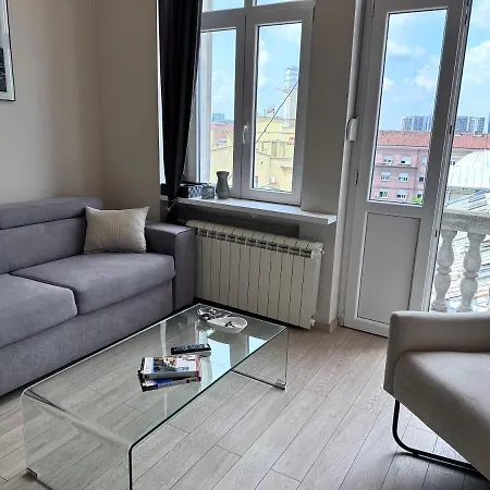 Broz アパート ベオグラード